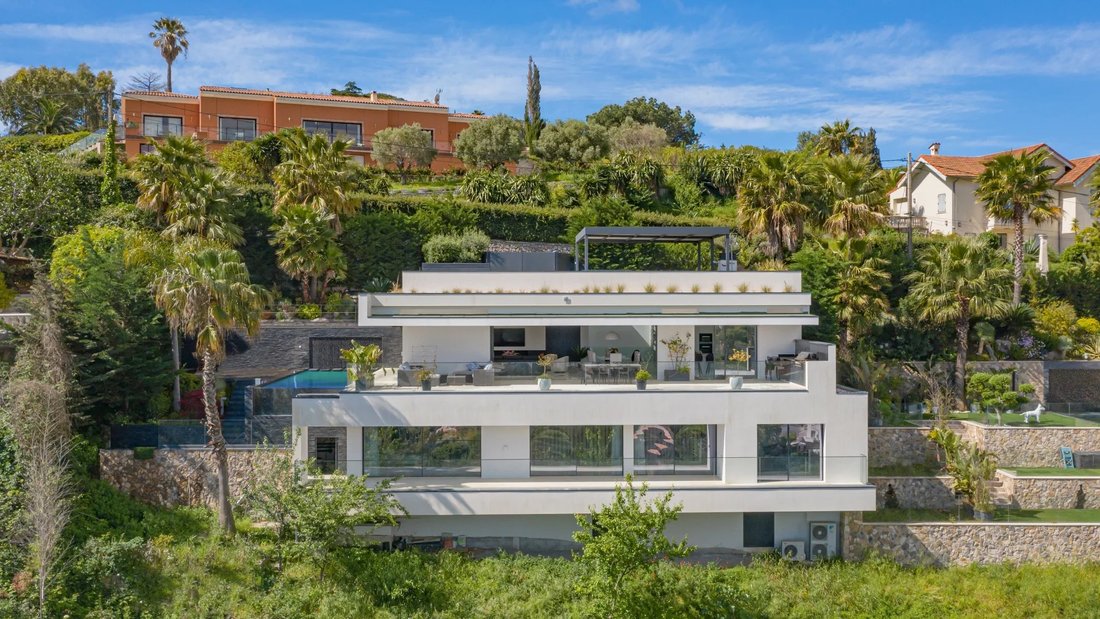 Villa in Croix des Gardes, Cannes, France 2 - 16334953