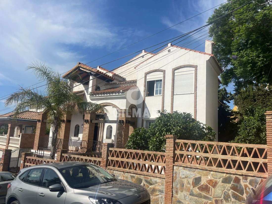 Villa in Benalmadena, Andalusia, Spain 2 - 16334933