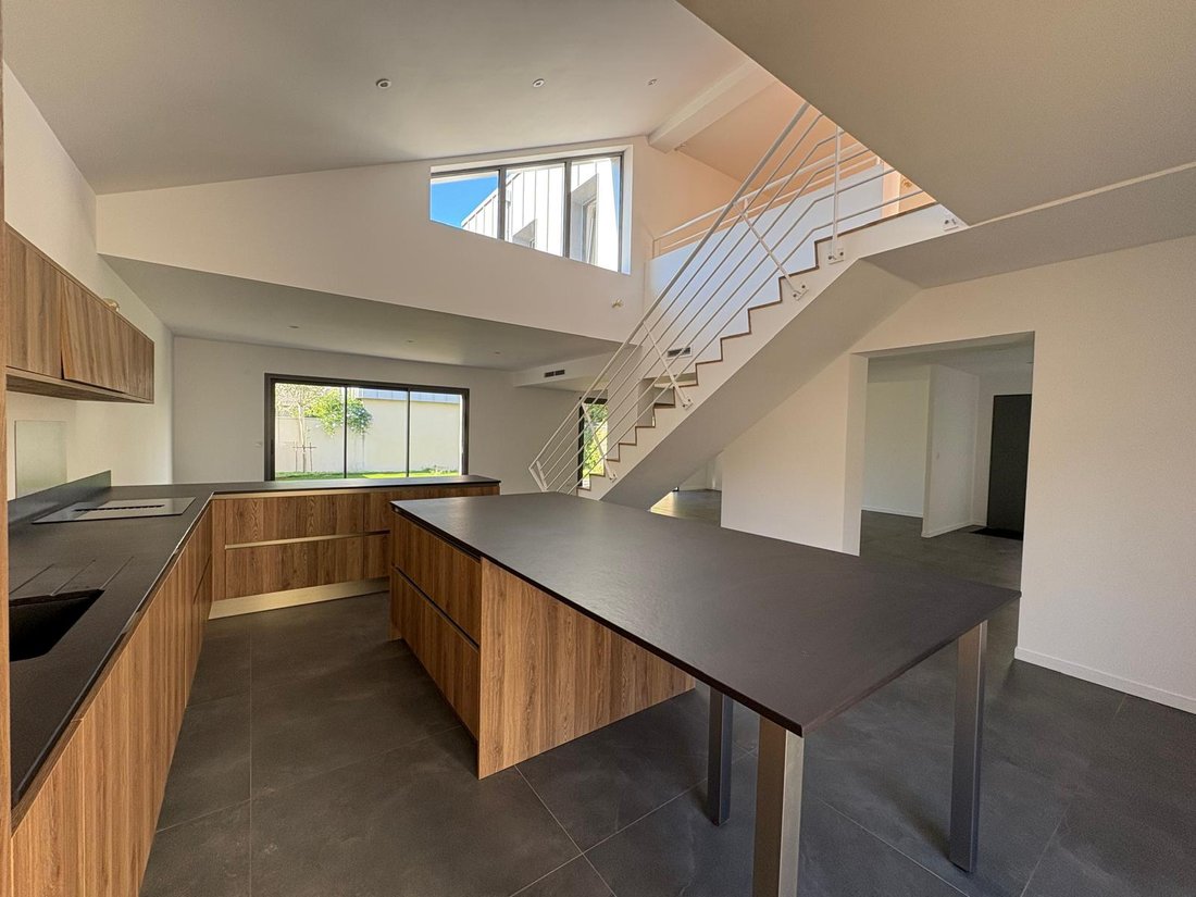 House in Jean Moulin, Le Bouscat, France 3 - 16336660