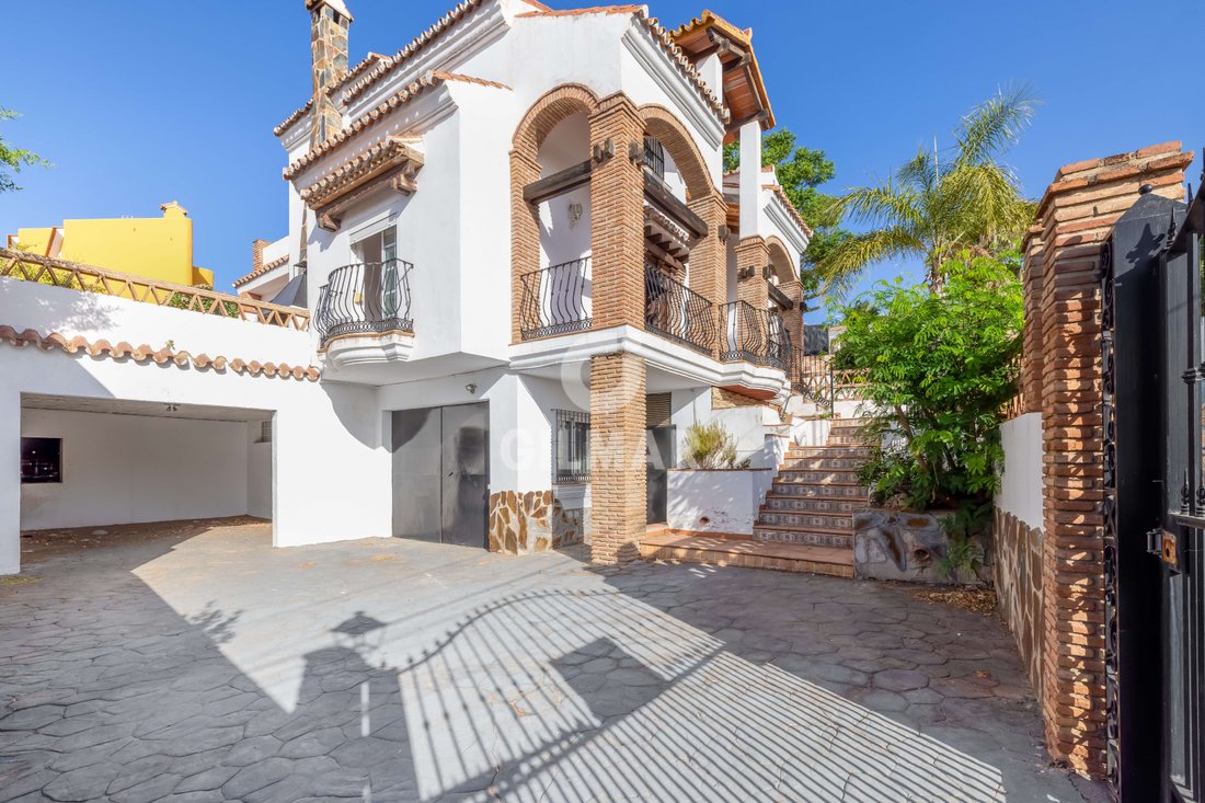 Villa in Benalmadena, Andalusia, Spain 3 - 16334933