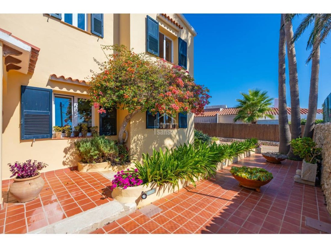 Villa in es Castell, Balearic Islands, Spain 1 - 16335466