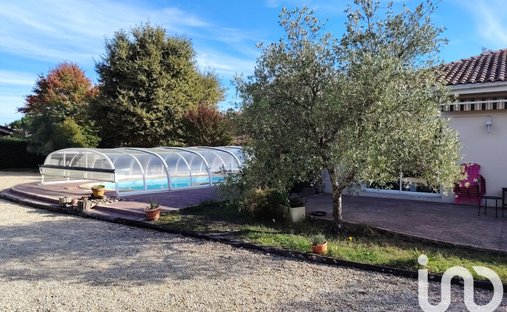 Léognan Xviiith Century Castle Annex Park Swimming Pool Tennis