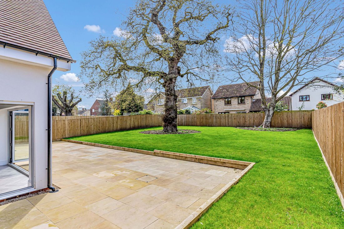 House in Writtle, England 4 - 13888864