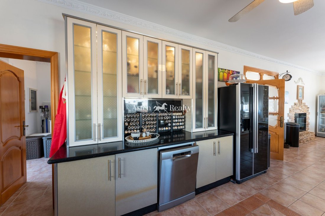 Villa in Adeje, Canary Islands, Spain 4 - 16333476