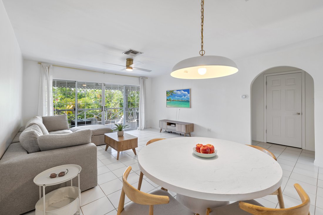 House in Grace Bay, Caicos Islands, Turks and Caicos Islands 1 - 16335827