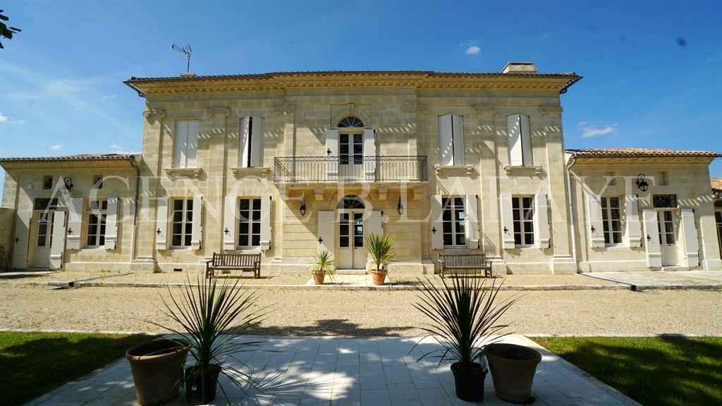 House in Saint Bruno-Saint Augustin, Bordeaux, France 2 - 16333943