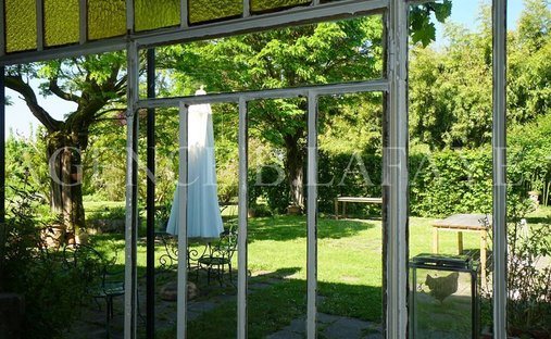 Castle for Sale in Saint-Émilion, Nouvelle-Aquitaine, France