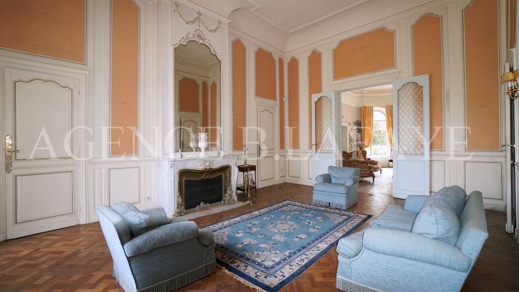 Estate in Saint Bruno-Saint Augustin, Bordeaux, France 5 - 16334050