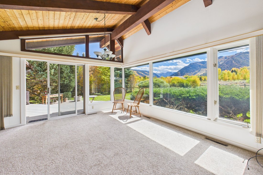 Apartment in Aspen, Colorado, United States 5 - 16336226