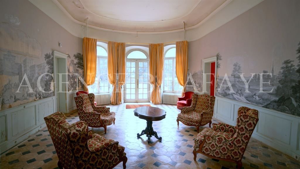 Estate in Saint Bruno-Saint Augustin, Bordeaux, France 2 - 16334050
