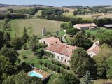 Agen Charming Estate With Manor House, Caretaker's House, Barn For Events, River, Lake 19 Hectares