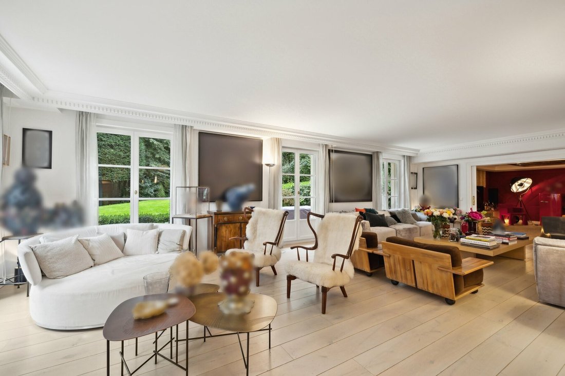 Beautiful Duplex With Private Garden In The Heart Of Vandoeuvres