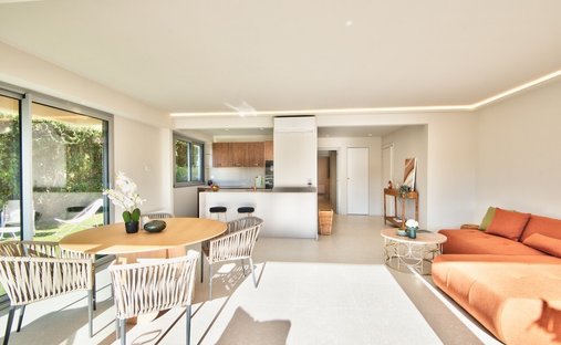 Apartment in Le Port, Villefranche-sur-Mer, France 1
