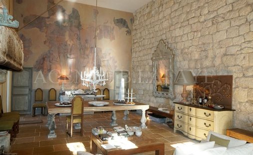 Castle for Sale in Saint-Émilion, Nouvelle-Aquitaine, France