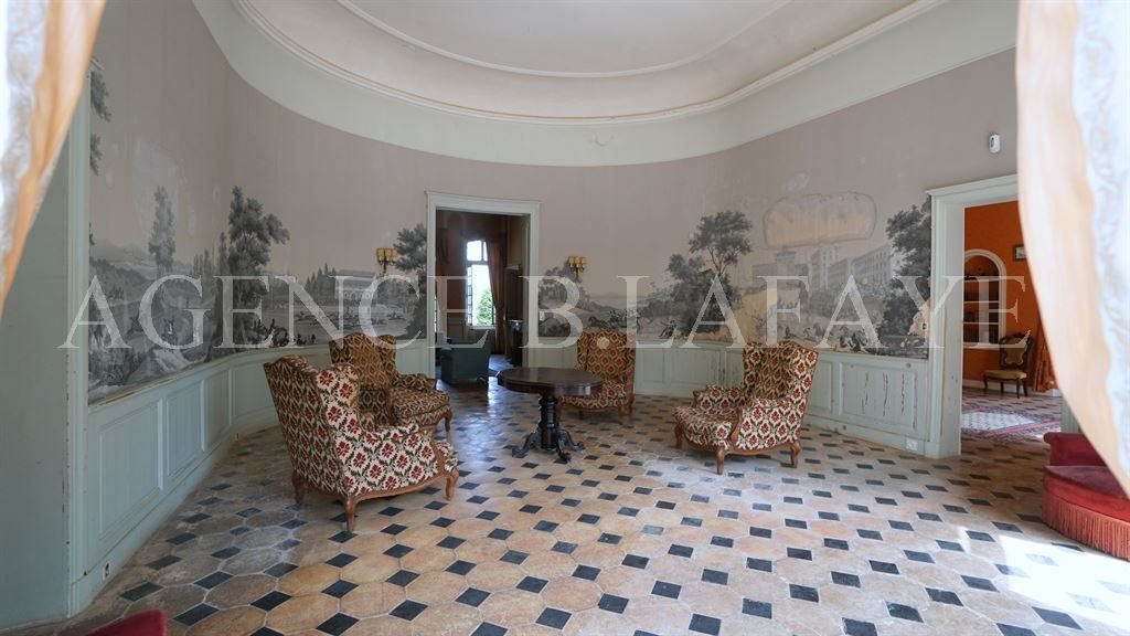 Estate in Saint Bruno-Saint Augustin, Bordeaux, France 3 - 16334050