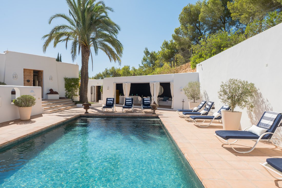 Villa in Can Furnet, Santa Eularia des Riu, Balearic Islands 2 - 16348831