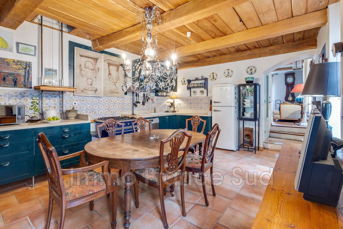 Villa in La Garde-Freinet, Provence-Alpes-Côte d'Azur, France 1 - 16338491