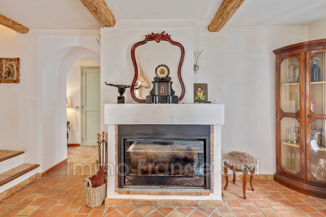 Villa in La Garde-Freinet, Provence-Alpes-Côte d'Azur, France 2 - 16338491