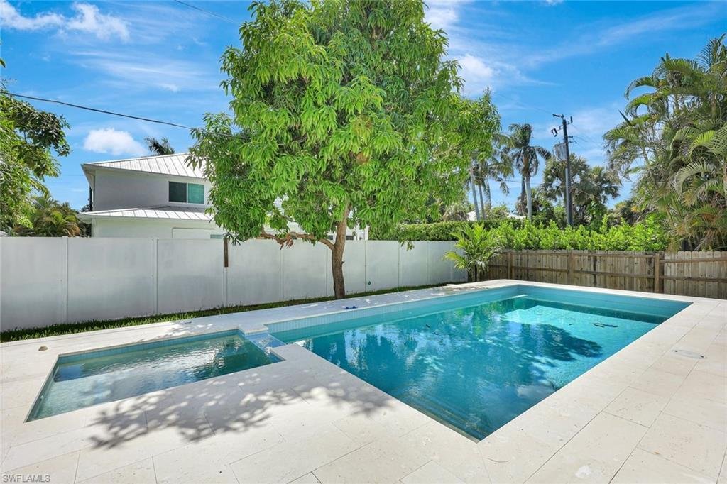 House in Naples, Florida, United States 2 - 16067874
