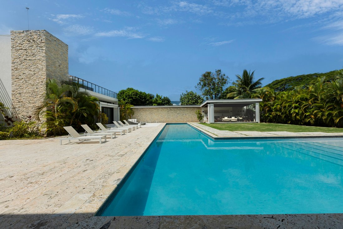 House in Kingston 8, Jamaica 1 - 16340662