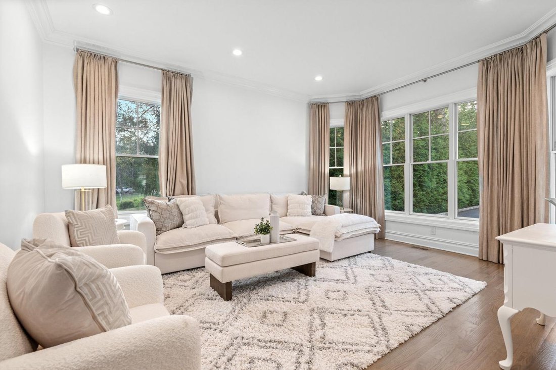 House in Short Hills, New Jersey, United States 3 - 16338674