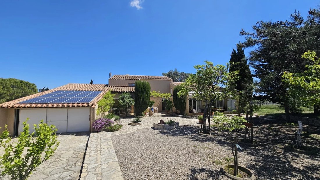 Villa in Ecarts, Narbonne, France 2 - 16338468