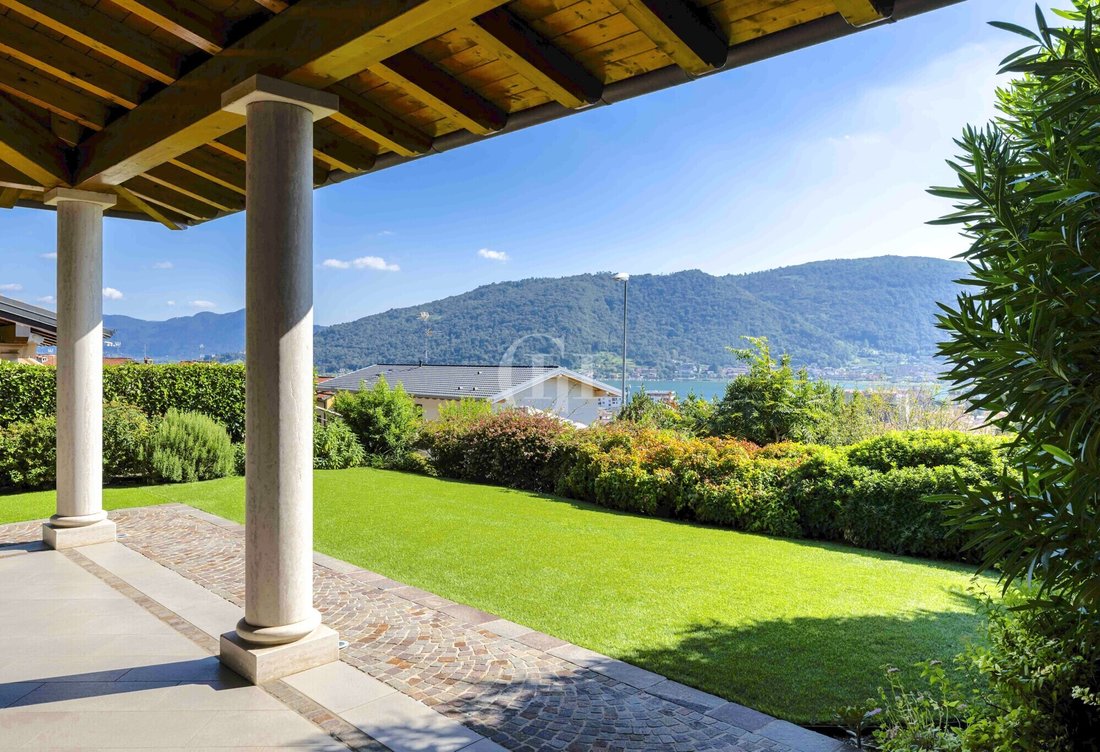 Villa in Sarnico, Lombardy, Italy 4 - 16338399