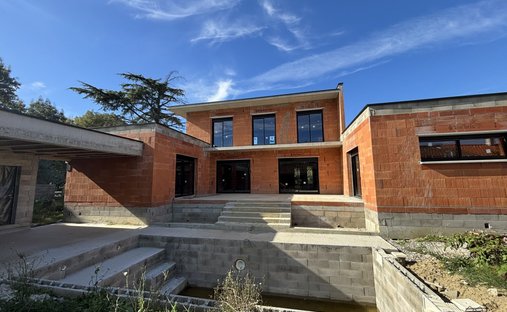 Villa in Zone d'Activité, Portet-sur-Garonne, France 1