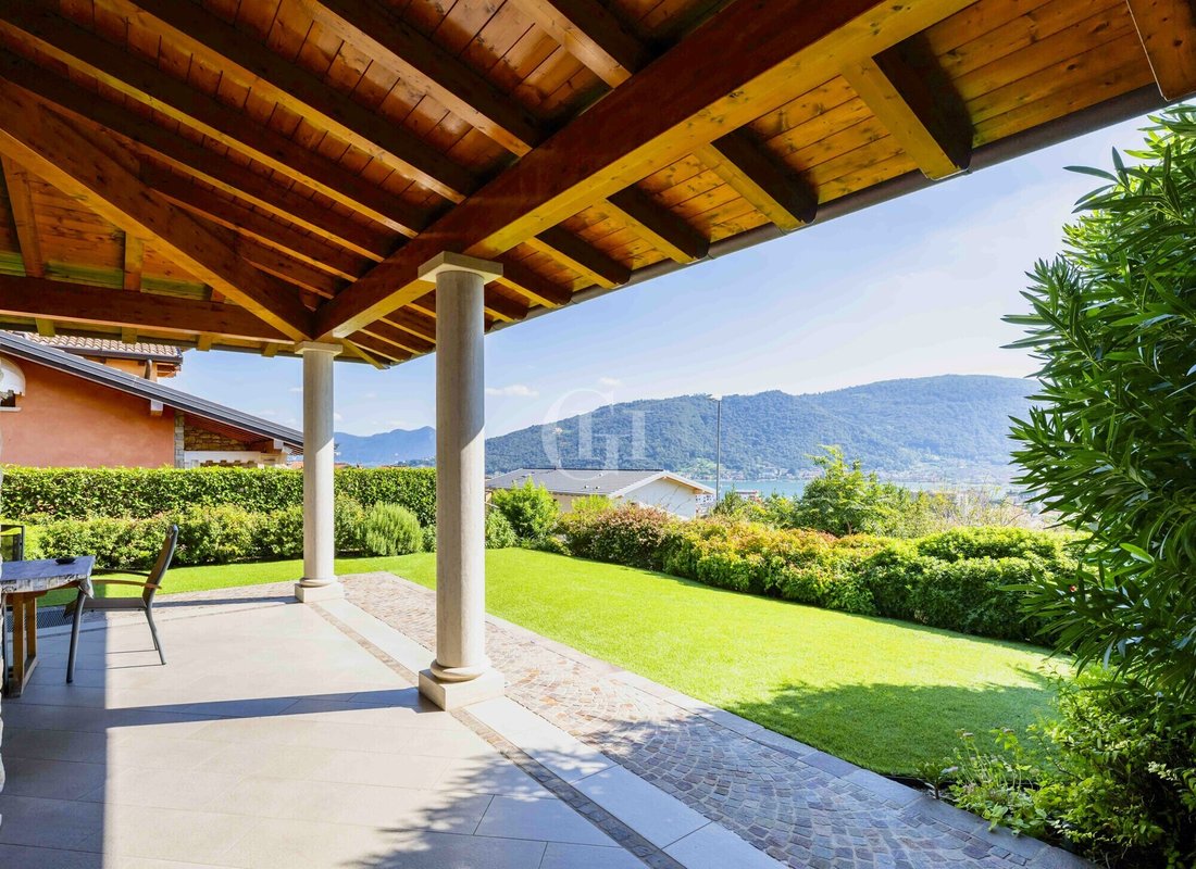 Villa in Sarnico, Lombardy, Italy 1 - 16338399