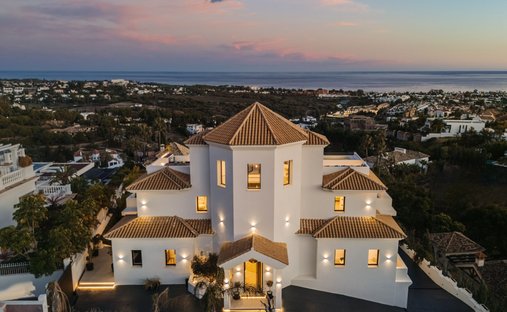 Villa in Marbella, Andalusia, Spain 1