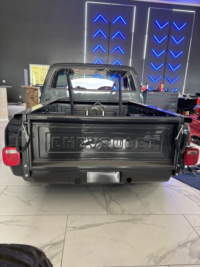 1985 Chevrolet C10 Custom in Osage Beach, MO, United States 5 - 16339478