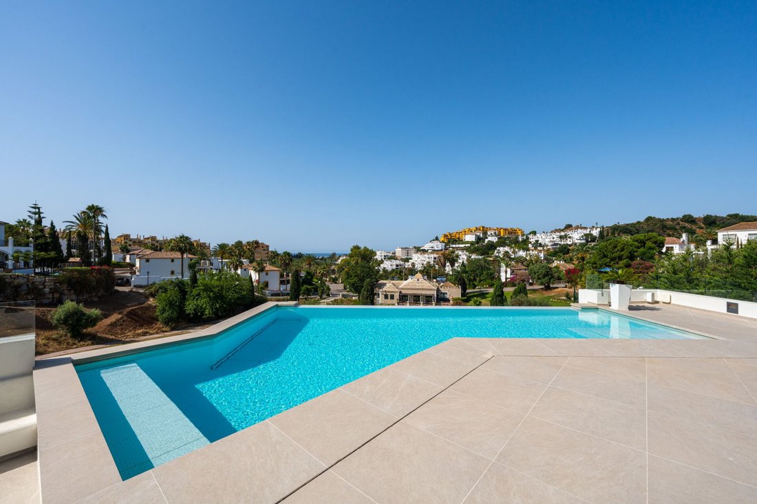 Villa in Estepona, Andalusia, Spain 3 - 16338159