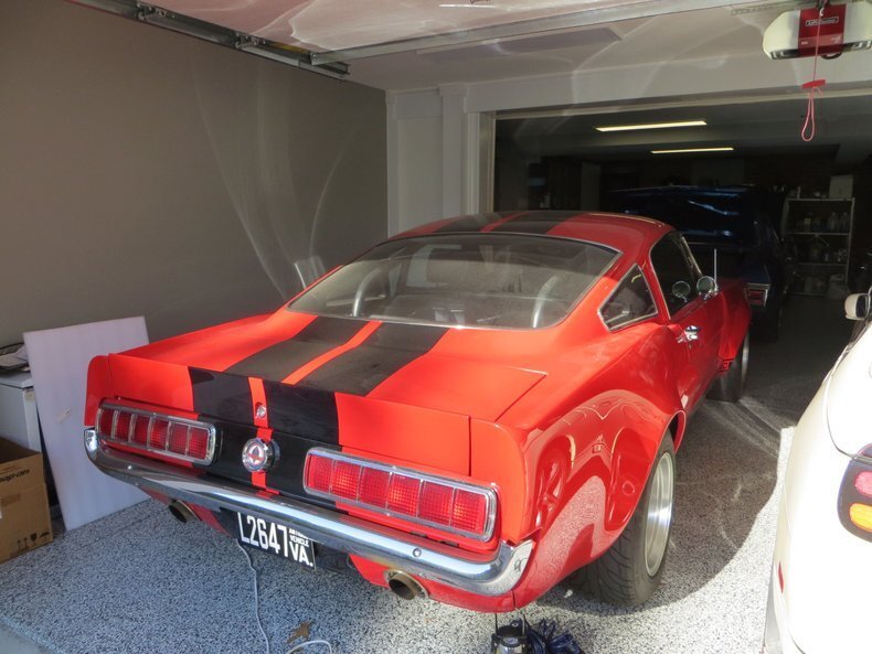 Coupe in Glendale, United States 5 - 16338354