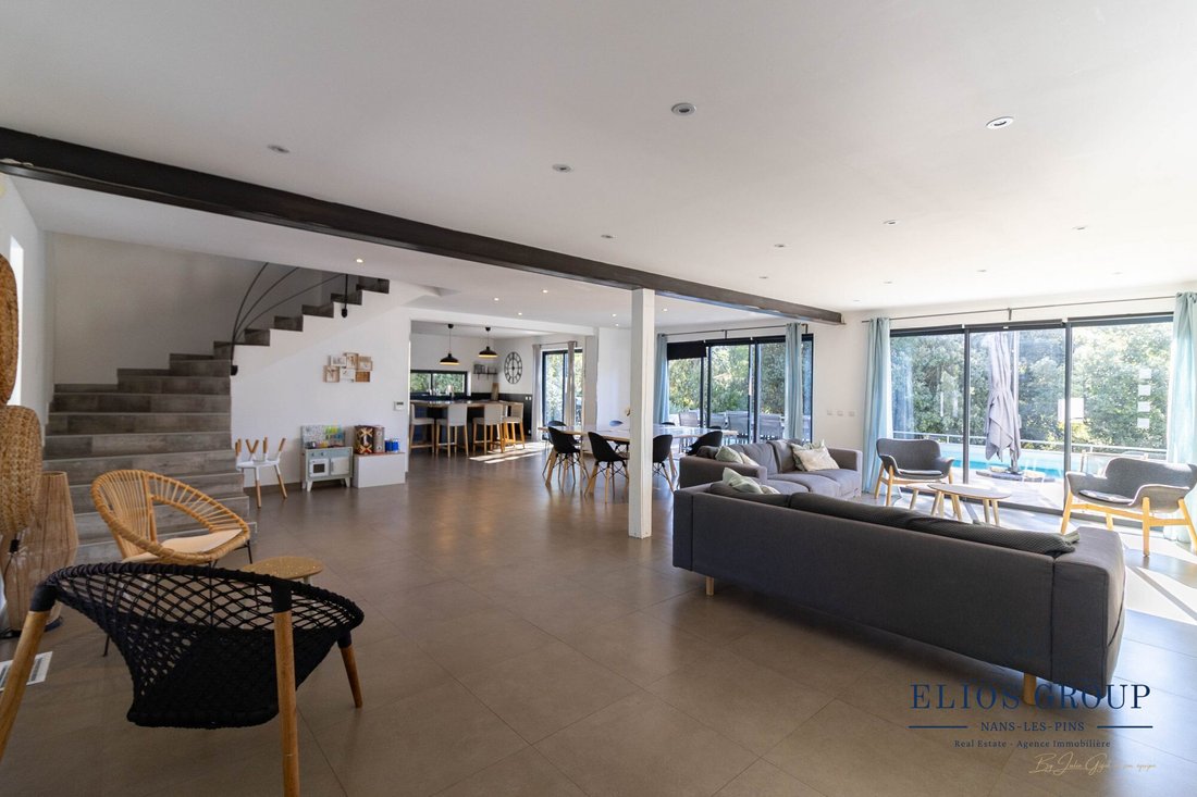 House in Flassans-sur-Issole, Provence-Alpes-Côte d'Azur, France 3 - 16339749