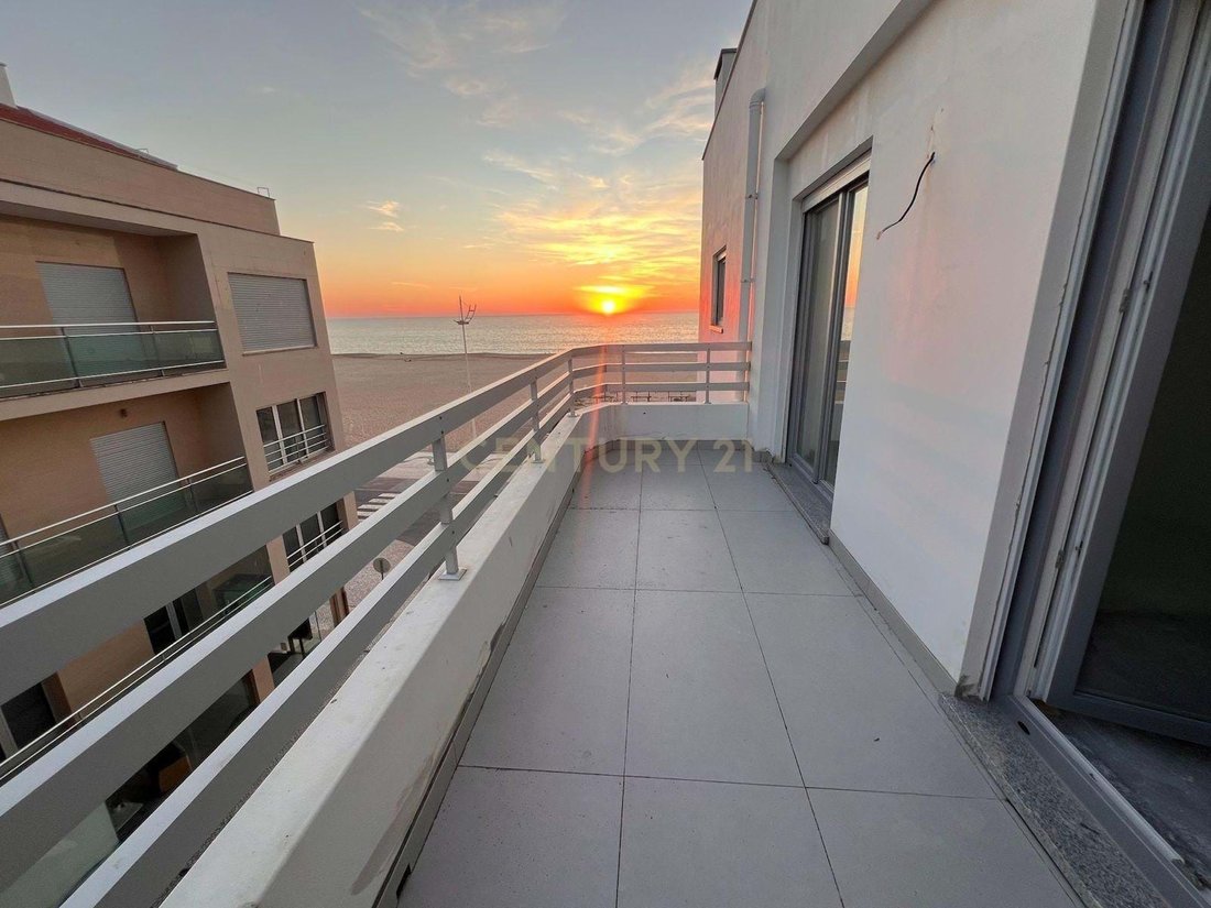 Apartment in Nazare, Leiria District, Portugal 2 - 15829234