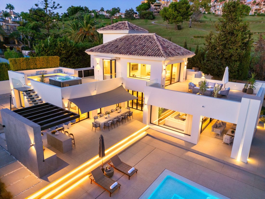 Villa in Marbella, Andalusia, Spain 2 - 16338227
