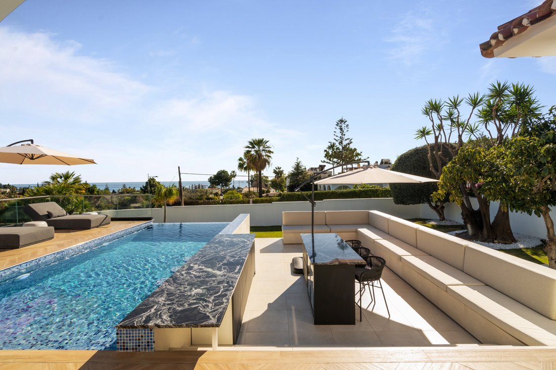 Villa in Marbella, Andalusia, Spain 3 - 16338120