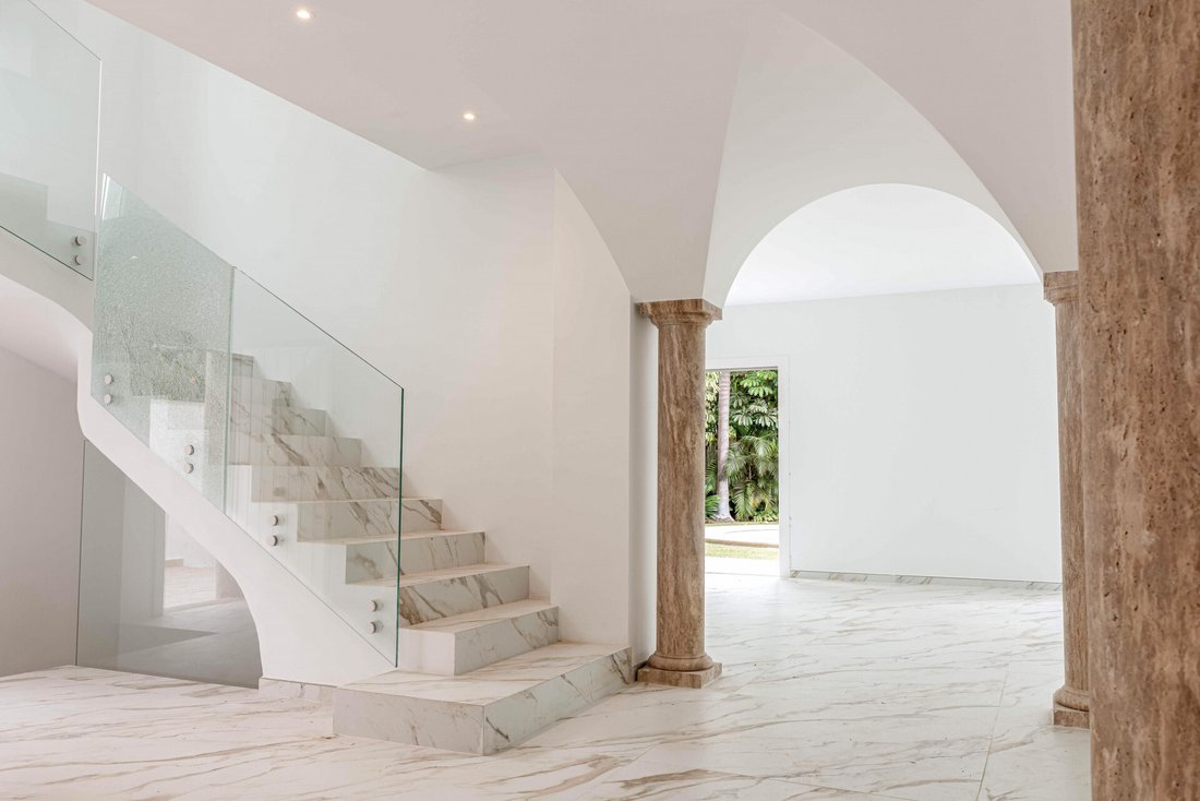 Villa in Marbella, Andalusia, Spain 3 - 16338116