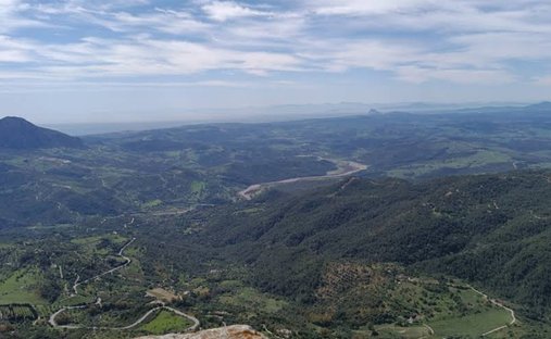 Land in Jimena de la Frontera, Andalusien, Spanien 1