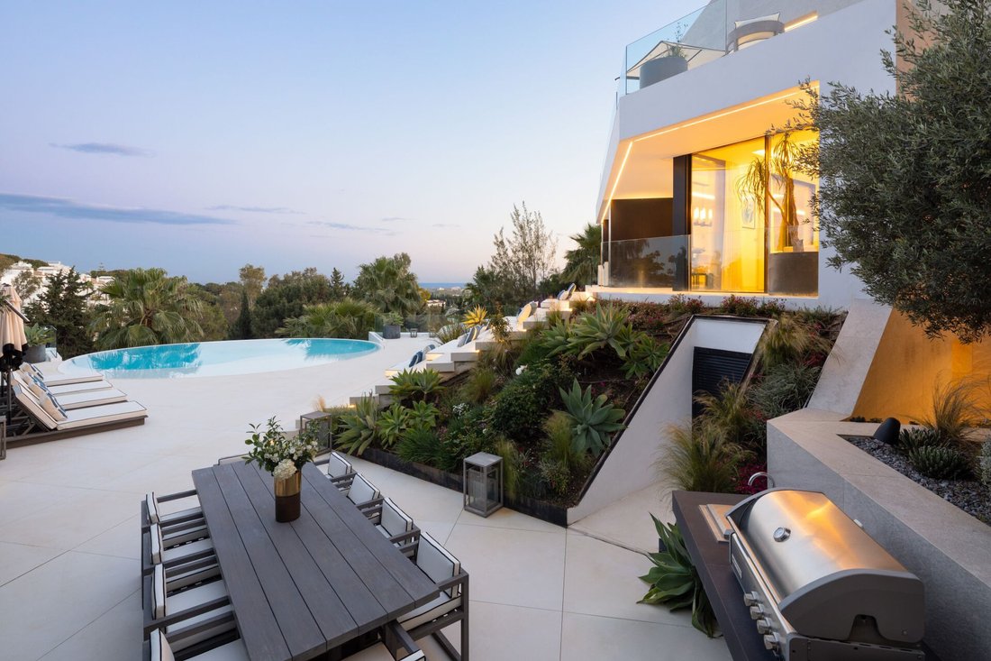 Villa in Marbella, Andalusia, Spain 3 - 16338124