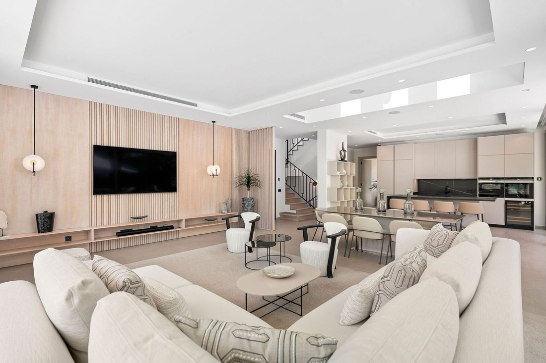 Villa in Marbella, Andalusia, Spain 4 - 16338145