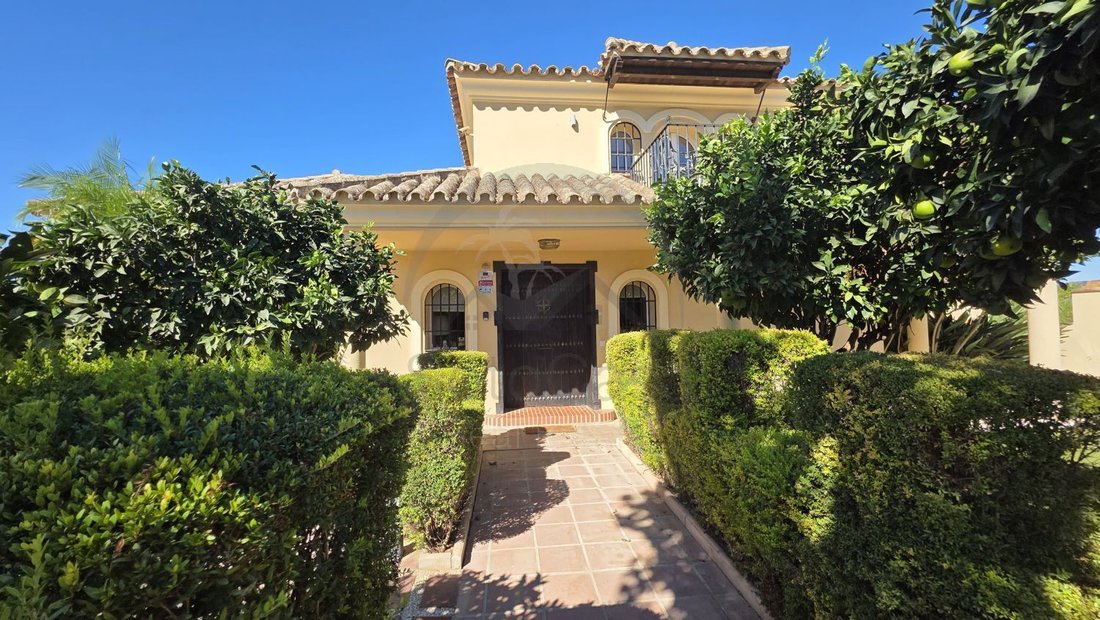 Villa in Sotogrande, San Roque, Andalusia 2 - 16340122