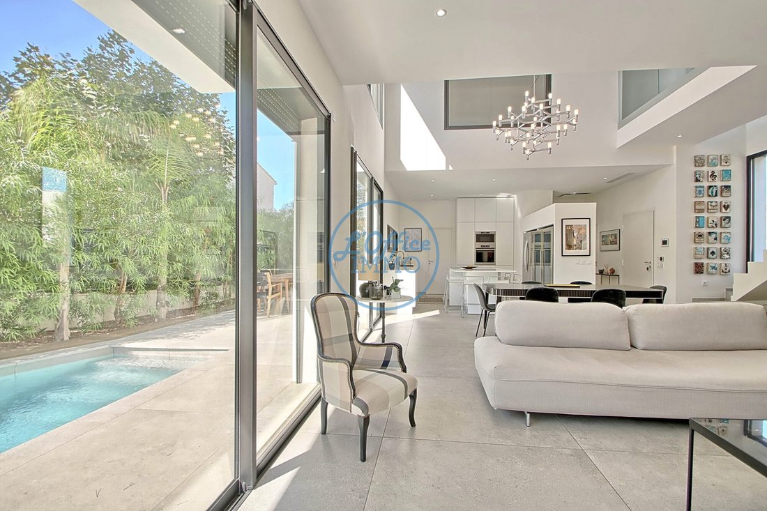 Casa en La Garde, Provenza-Alpes-Costa Azul, Francia 5 - 16339725