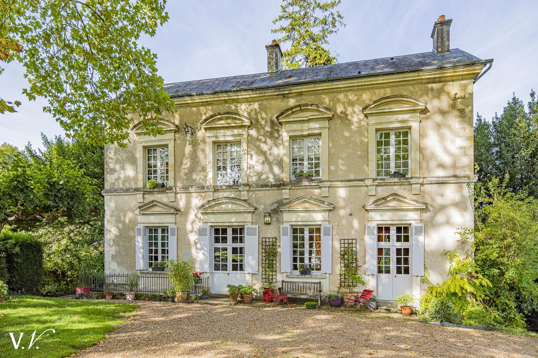 Villa in Villaines-les-Rochers, Centre-Val de Loire, France 1 - 16358766