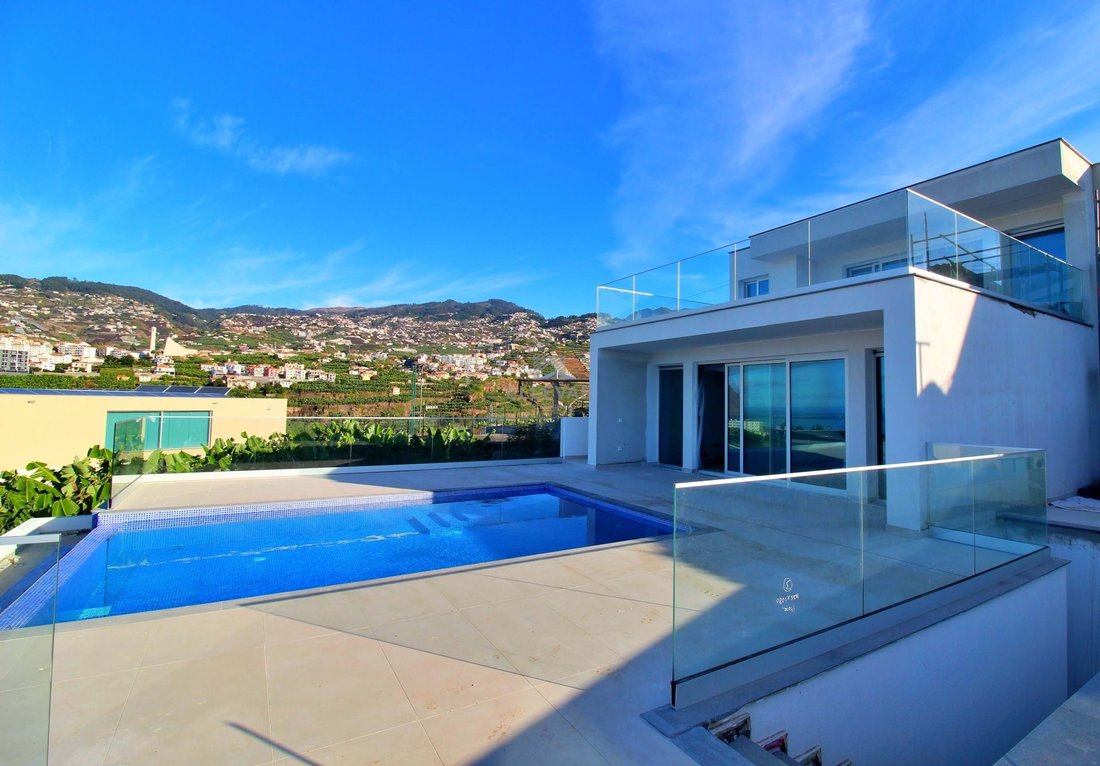 Villa in Sao Martinho, Madeira, Portugal 1 - 16353778