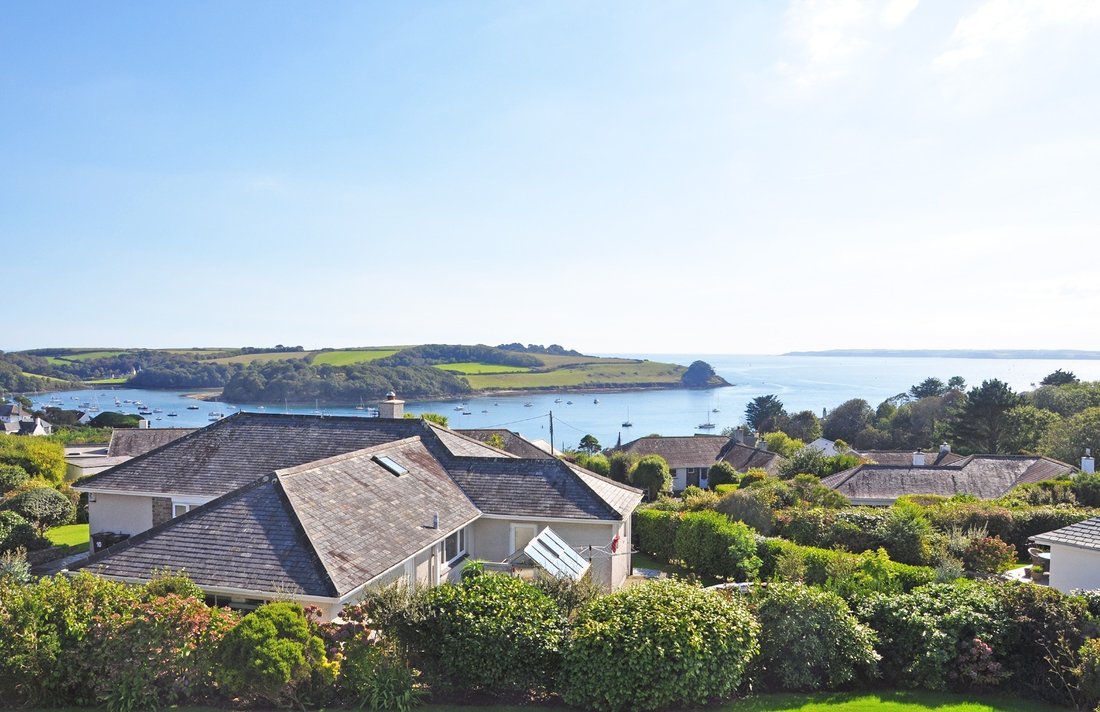 Bungalow in St Mawes, England 3 - 16361953