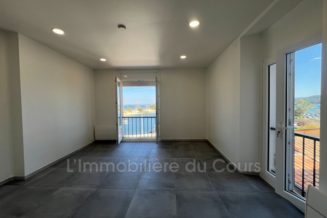Ferrieres et l'Ile, Martigues, France 2 - 16358991