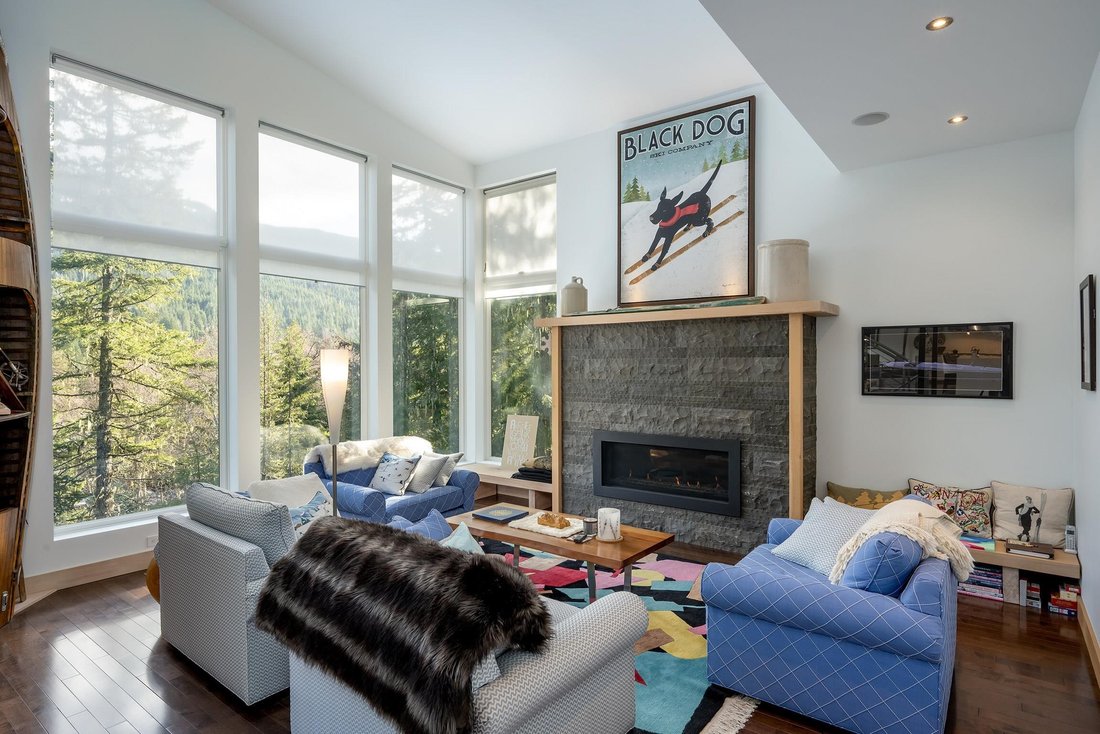 House in Whistler, British Columbia, Canada 2 - 16362680