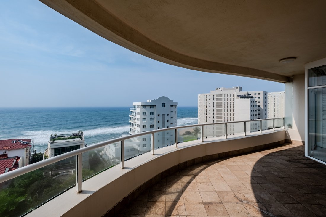 Apartment in Umhlanga, KwaZulu-Natal, South Africa 3 - 16363444
