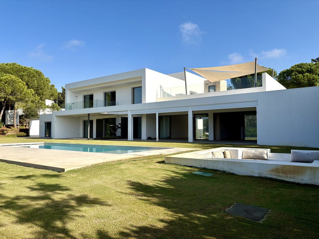 Villa in Sotogrande, San Roque, Andalusia 1 - 16359011